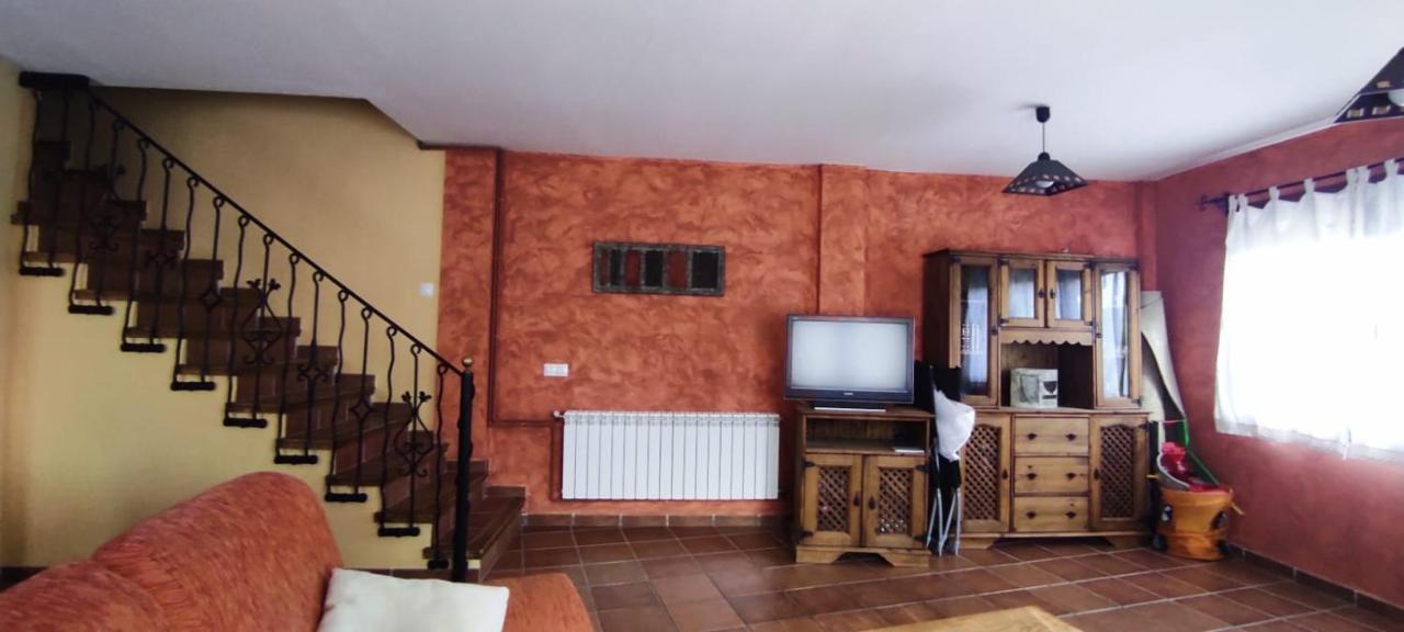 Casa Rural La Torreta En El Rincon De Ademuz Castielfabib エクステリア 写真